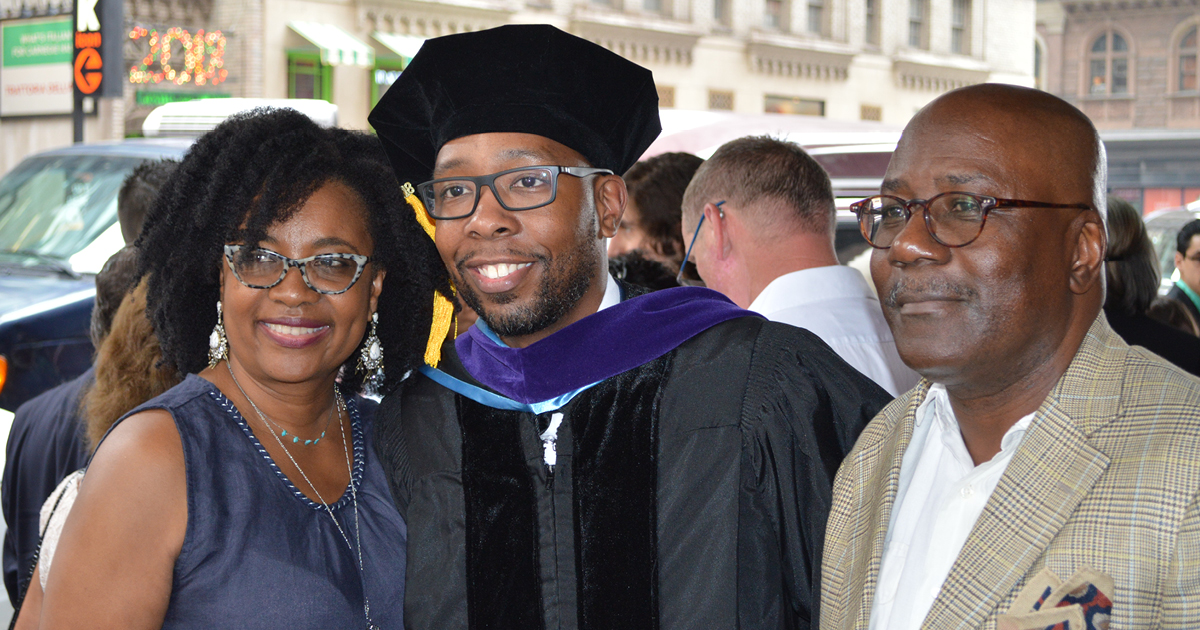 Tarrian Ellis with his parents-in-law