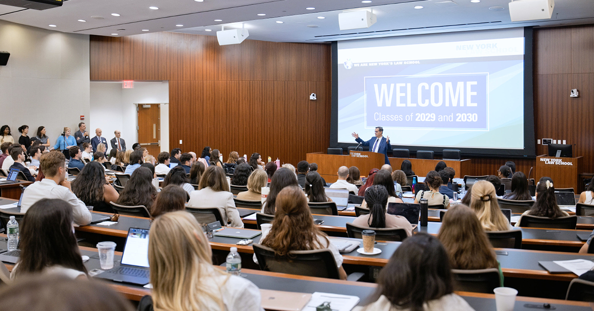 Anthony Crowell speaking at NYLS orientation